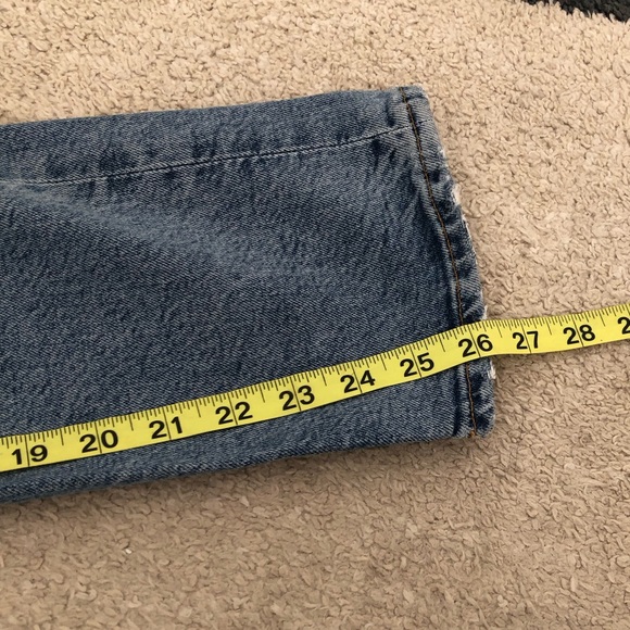 AGOLDE Riley Distressed High-Rise Jeans - Picture 8 of 11